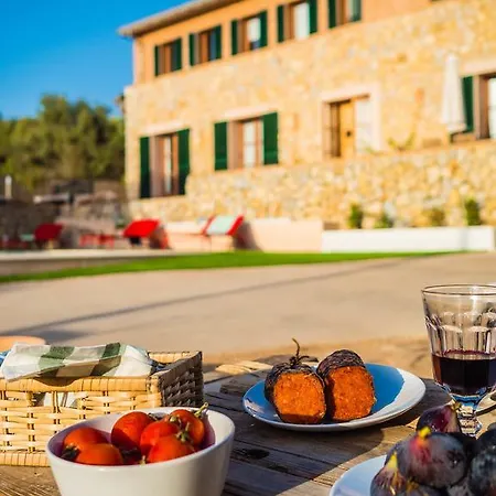 Sa Cabaneta Villa *